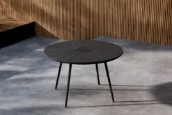 Garten Esstisch Capri - Ø 120cm aus Polywood und Aluminium in Beige oder Schwarz