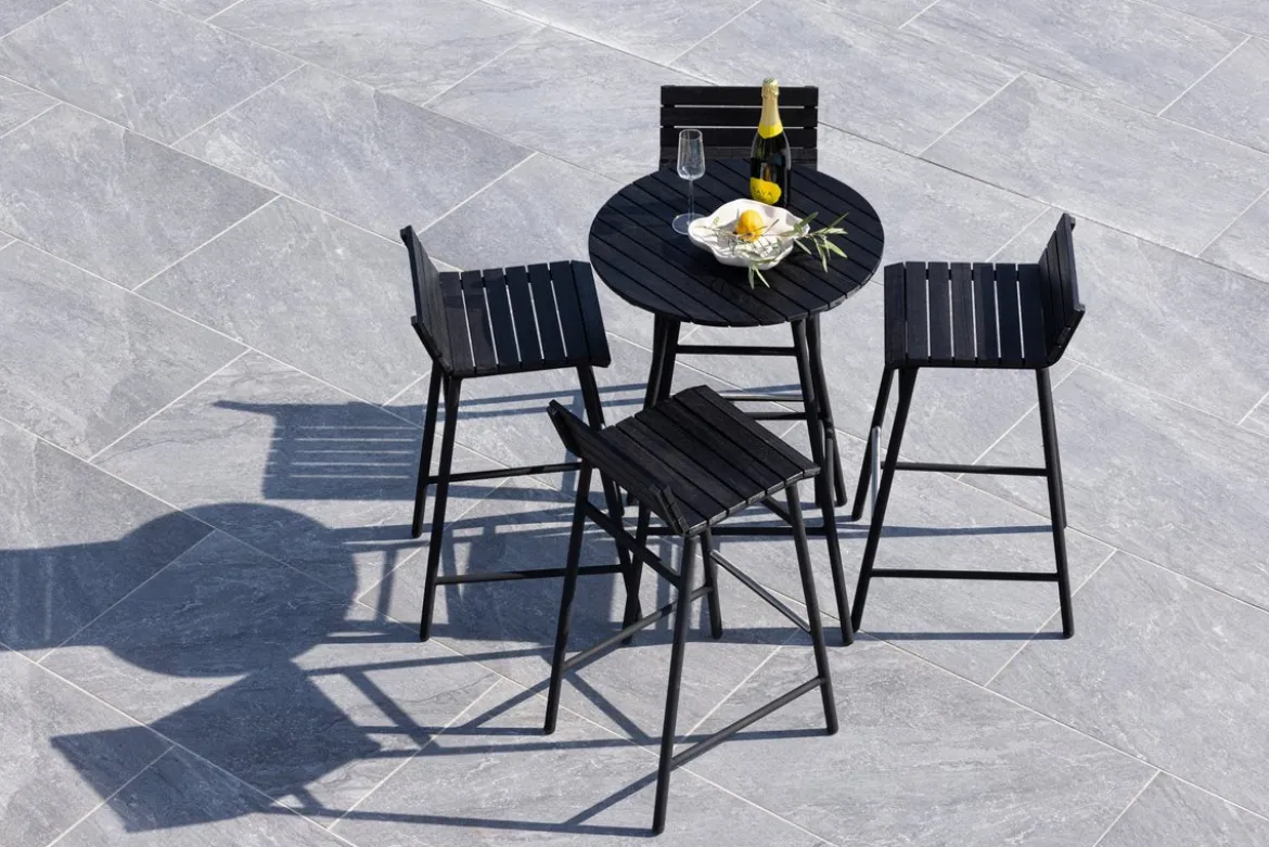 Garten Loungeset Cavina – 5-teiliges Set aus Akazienholz in Schwarz