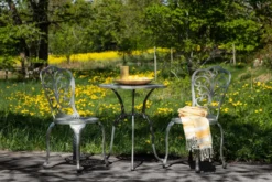 Garten Loungeset Elyra – 3-teiliges Set mit Stühlen & Tisch in 2 Farben