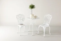Garten Loungeset Elyra – 3-teiliges Set mit Stühlen & Tisch in 2 Farben
