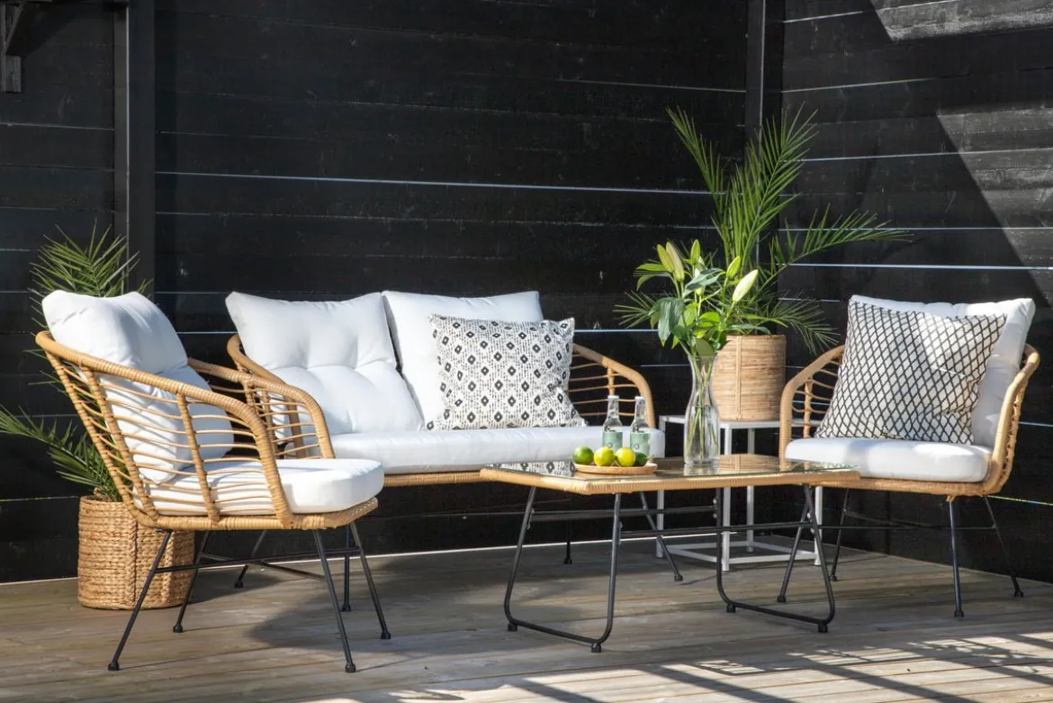 Garten Loungeset Raina – 4-teiliges Set mit Glasplatte & Kissen