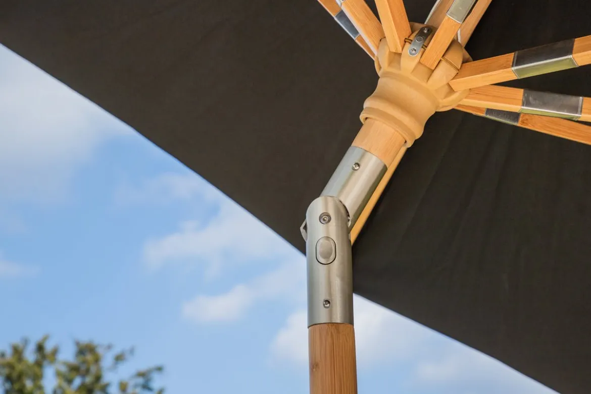 Garten Sonnenschirm Boho – Ø270 cm in wahlweise Schwarz oder Grau