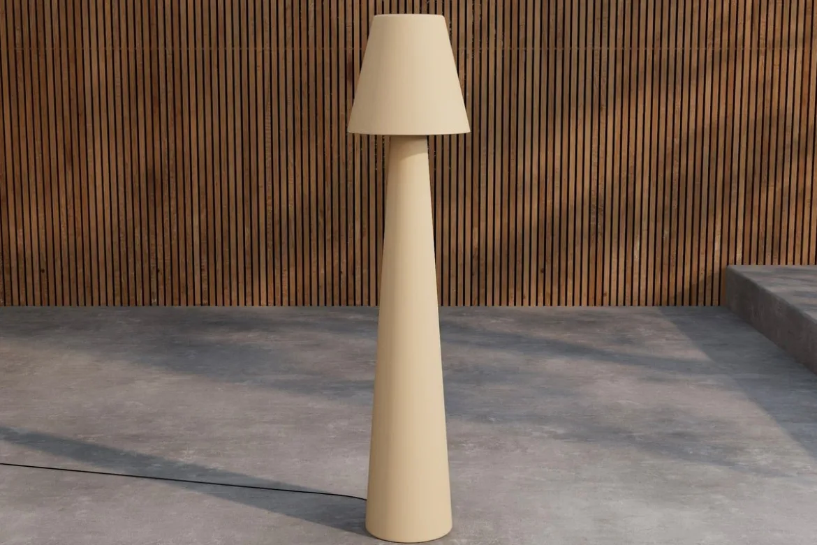 Garten Stehlampe „Kavira“ – hohes, konisches Design in Beige