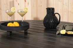 Gartentisch Aviani - rund, einladend und stilvoll