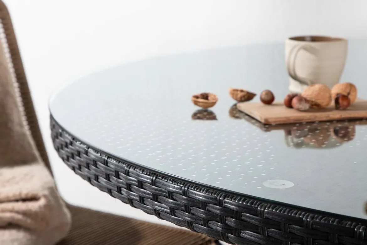 Gartentisch Eluno - das moderne Design schafft eine gemütliche Atmosphäre