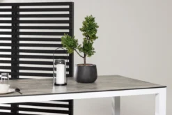 Gartentisch Kisiwa - ein weiß grauer Esstisch in rechteckiger Form