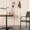 Gartentisch Malani - pflegeleichter quadratischer Tisch aus robustem Aluminium und Aintwood