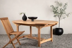 Gartentisch Navira - ein ovaler Esstisch aus Teakholz