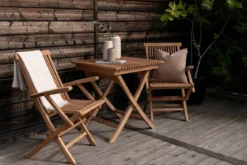 Gartentisch Taneva - ein klappbarer Tisch aus hochwertigem Teakholz