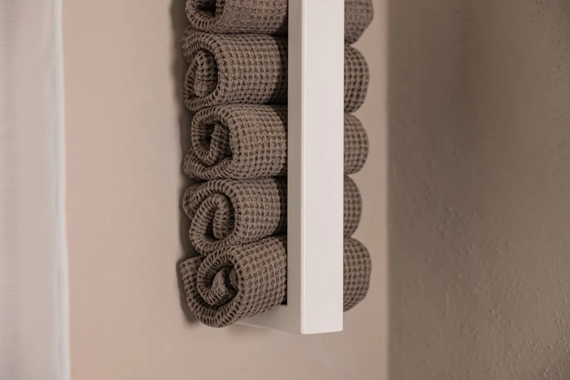 Handtuchhalter Nali – minimalistisches Design mit verdeckter Wandmontage