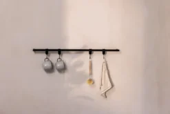Handtuchhalter Vana – minimalistisch, rund oder eckig, drei Breiten
