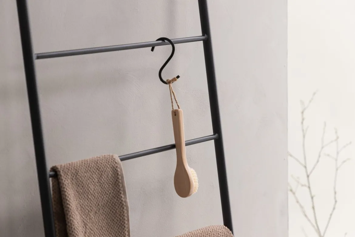 Handtuchleiter / Garderobe Lazaro – Minimalistisches Design in Schwarz