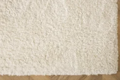 Hochflorteppich Oden – in drei Farben aus Polypropylen & Jute