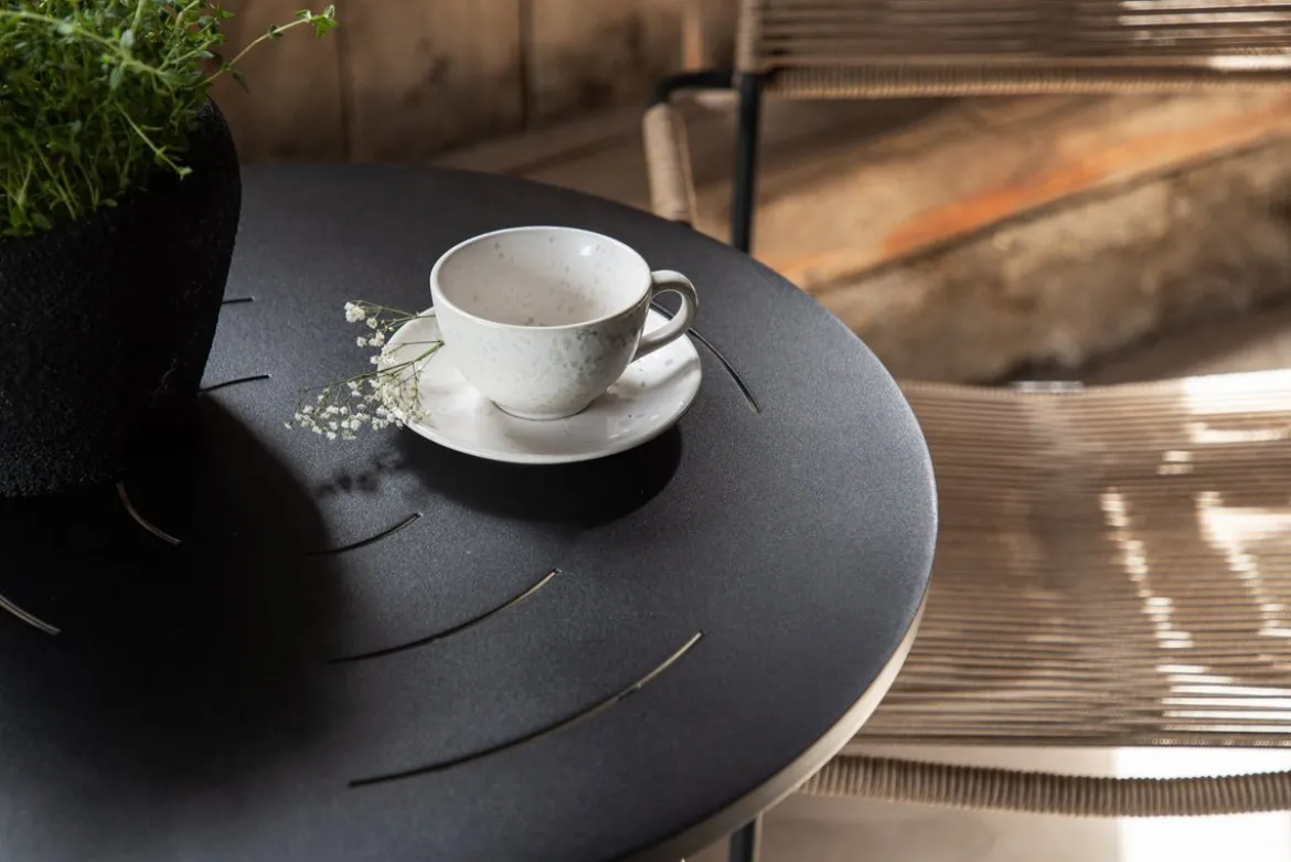 Kaffeetisch Hanoi - Ø65 mit schwarzer Stahl- Tischplatte