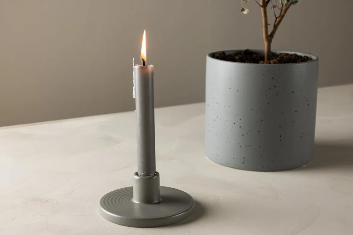 Kerzenhalter Bloom - Ø12 cm aus Steinzeug in Grau