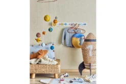 Kinder-Garderobe „Cosmo“ – Bunte Wandgarderobe aus FSC®-zertifiziertem MDF