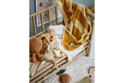 Kinderhandtuch Viki - aus Bio-Baumwolle mit Regenbogen-Stickerei