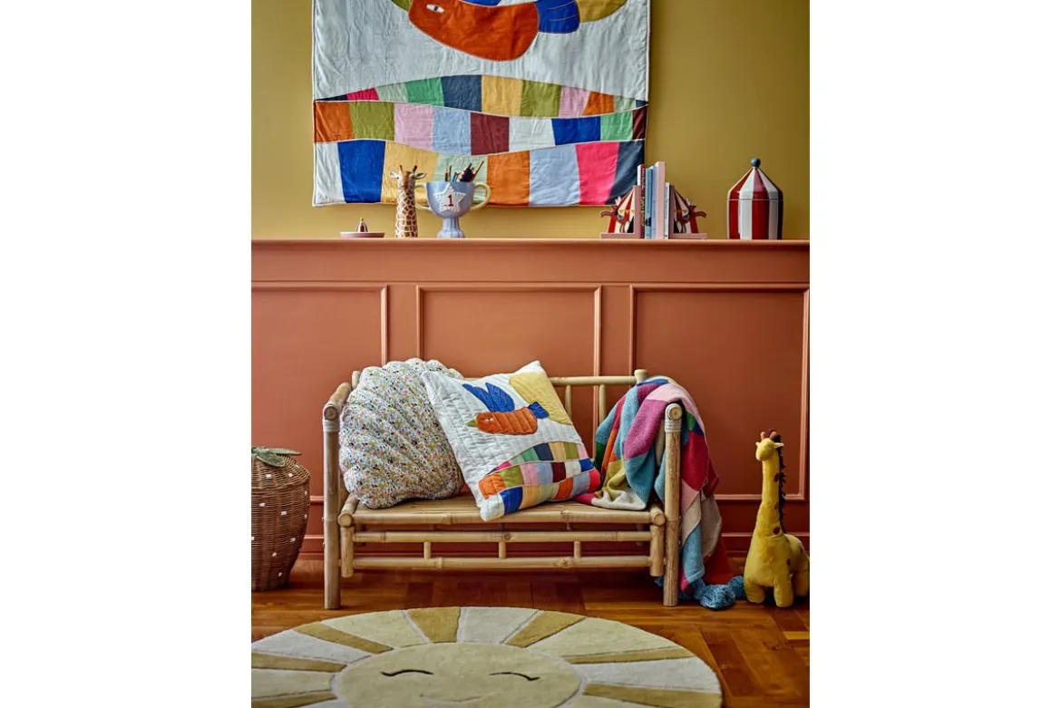Kinder-Teppich „Sunny“ – Gelber Wollteppich mit Sonnenmotiv