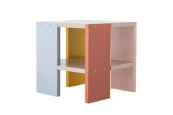 Kindertisch Justus - quadratischer Tisch aus FSC-MDF mit bunten Seiten