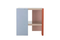 Kindertisch Justus - quadratischer Tisch aus FSC-MDF mit bunten Seiten
