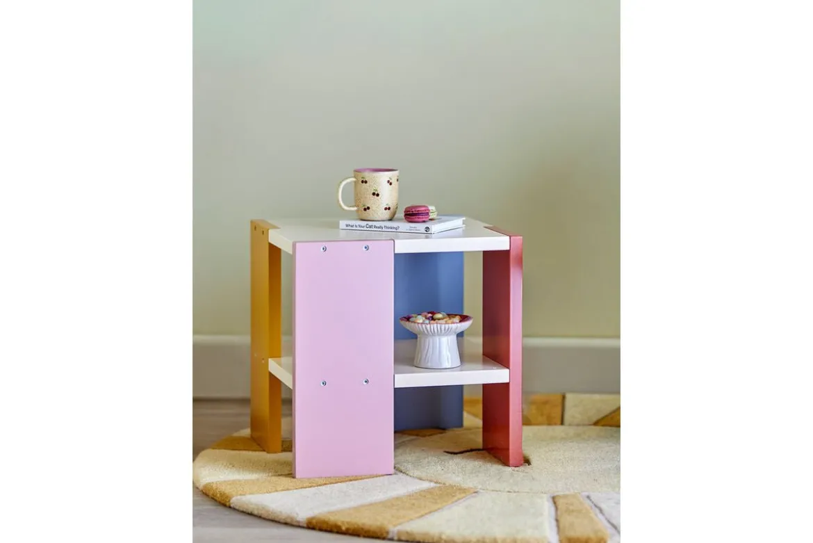 Kindertisch Justus - quadratischer Tisch aus FSC-MDF mit bunten Seiten