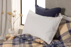 Kissenbezug Hygge - 50x90 cm in Braun, Beige und Weiß aus 100% Baumwolle
