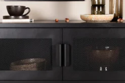 Kommode Berit – Industrial Design in Schwarz