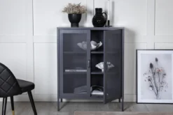 Kommode Linje – In Grau mit zwei Türen