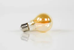 LED-Glühlampe Pandan – A60-E27 mit warmem Licht