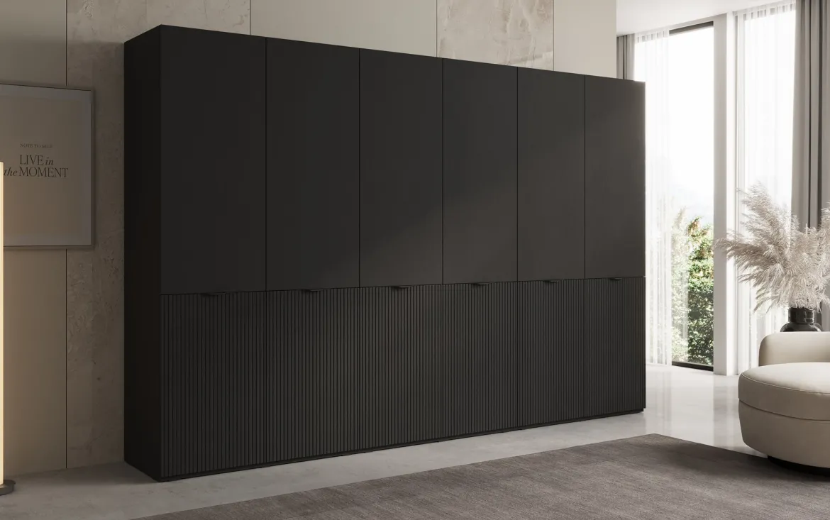 Moduro Faro – Dreimoduliger Design-Kleiderschrank mit strukturierter MDF-Front