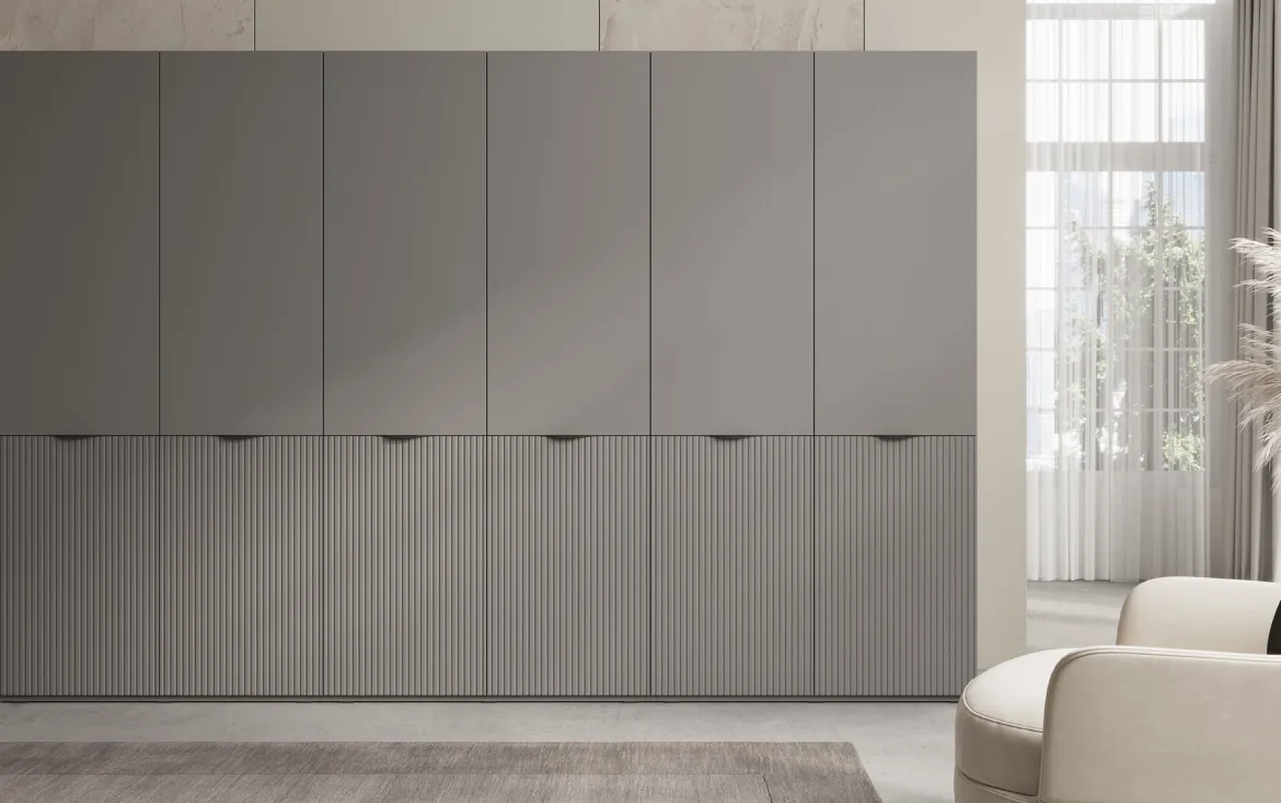 Moduro Faro – Dreimoduliger Design-Kleiderschrank mit strukturierter MDF-Front