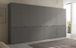 Moduro Faro XL – Viermoduliger Design-Kleiderschrank mit strukturierter MDF-Front