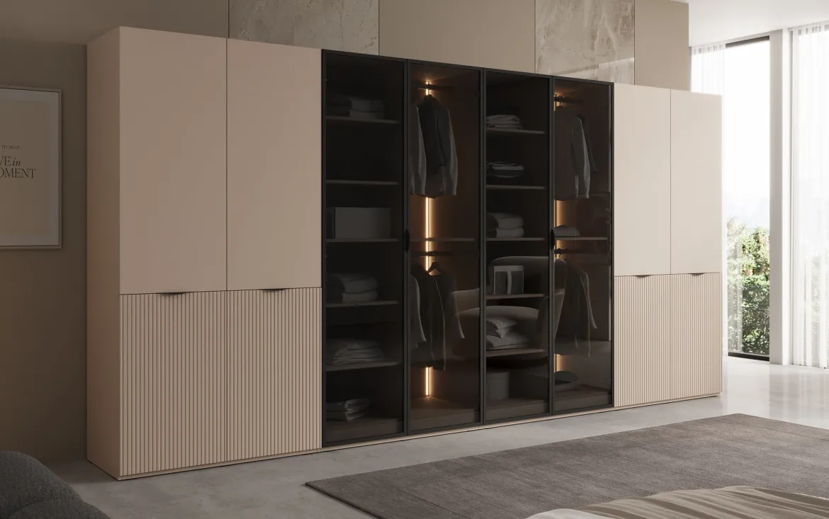 Moduro Verno – Modularer Design-Kleiderschrank mit Glas- und Strukturfront