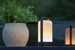 Outdoor-Tischlampe „Inka“ – LED-Lampe aus Kunststoff für Garten, Terrasse & Balkon