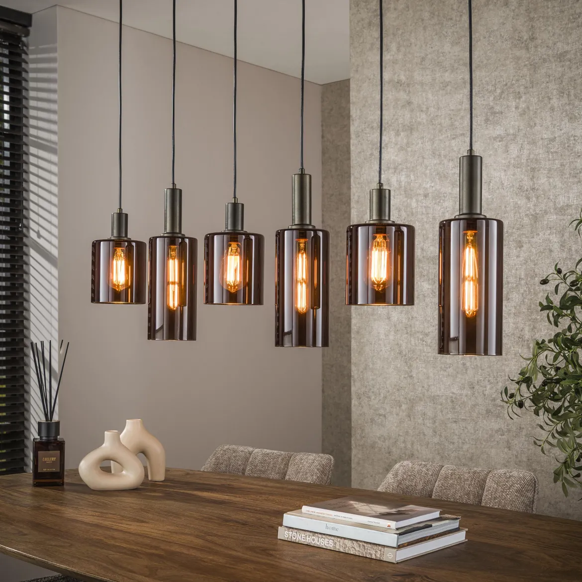 Pendelleuchte Ayu – Zylindrische Glasschirme in Braun (6-flammig)