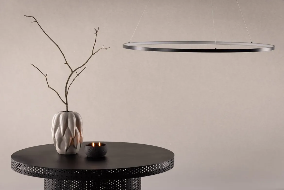 Pendelleuchte „Durban“ – Rahmen aus schwarzem Aluminium und LED-Leuchten