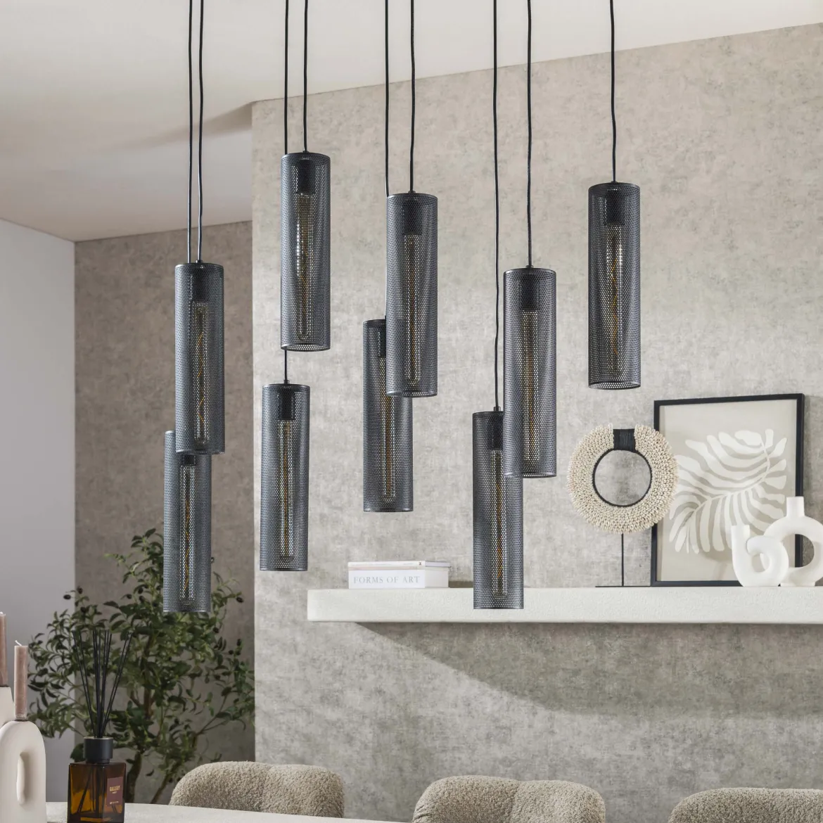 Pendelleuchte „Marcella“ – Mit 9 Leuchten in edlem, schwarzen Tube-Mesh-Design