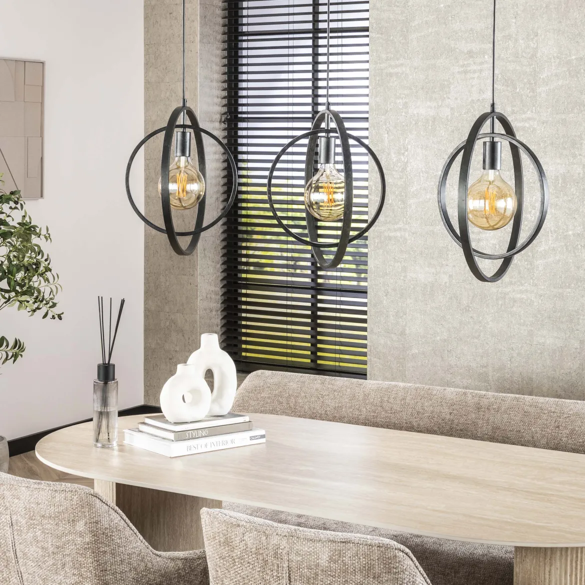 Pendelleuchte Rotaro Line – Lineares Ringdesign in Anthrazit oder Beige (3-flammig)