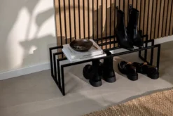 Schuhregal Bovi – Industrial Design in Schwarz, Cashew oder Weiß