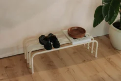 Schuhregal Camo – Edelstahl Design in Schwarz, Cashew oder Weiß