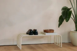Schuhregal Camo – Edelstahl Design in Schwarz, Cashew oder Weiß