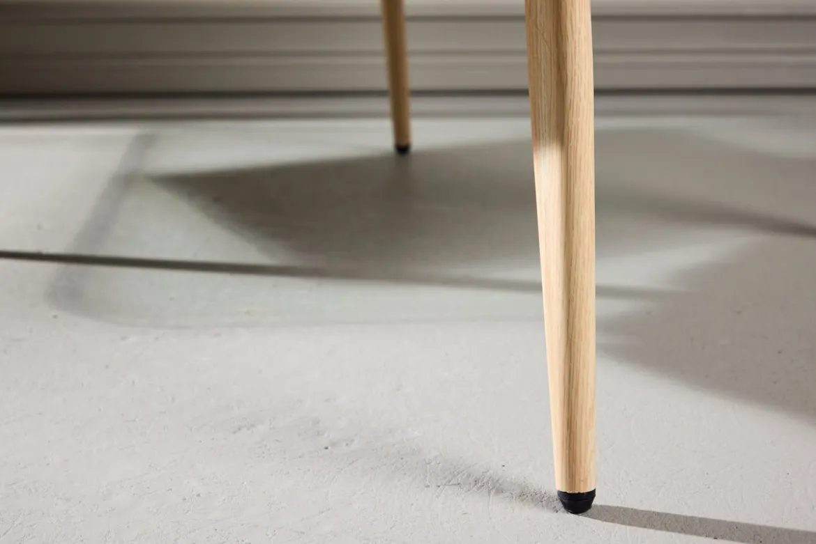 Sessel Zara - mit Holzoptik-Beinen und Kunstfell-Bezug