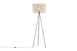 Stehlampe „Diana“ – Schwarzes Gestell mit Rattan Lampenschirm