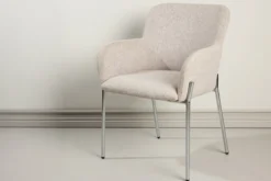 Stuhl Helora in Beige aus Polyester-Leinen