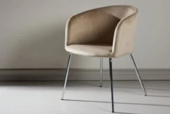 Stuhl Natura - Aus komfortablem Polyester-Samt