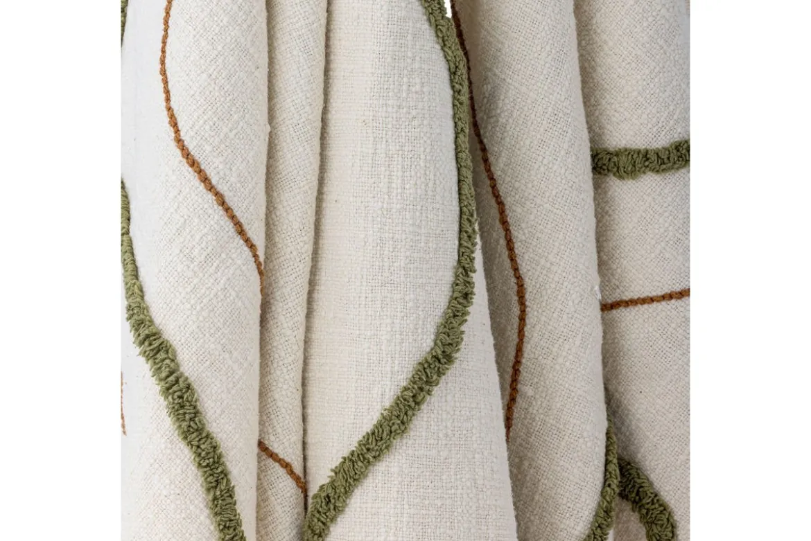 Tagesdecke Domi – Getuftetes und gesticktes Design in natürlichen Farben