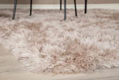 Teppich Auren – mit Glanzoptik aus Polyester