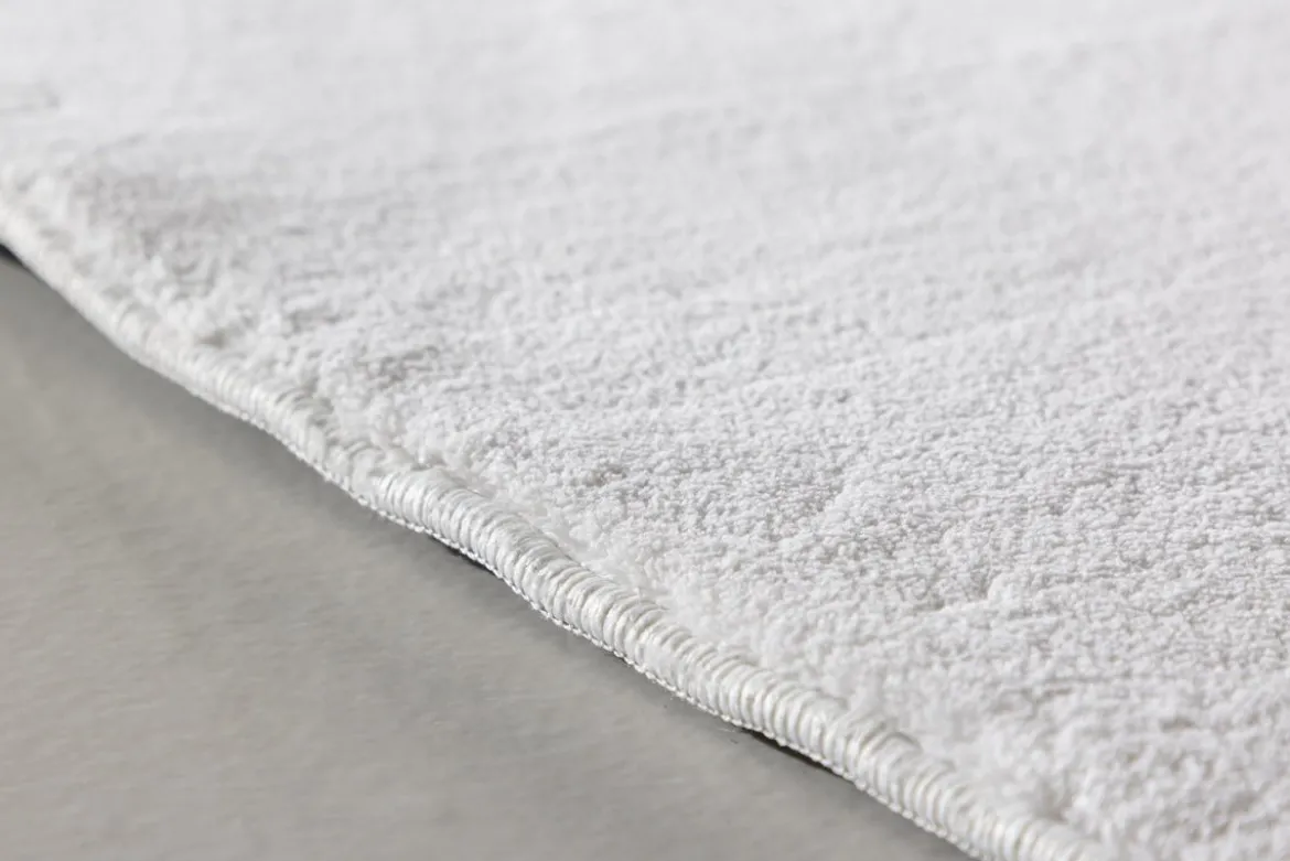 Teppich Liora – in Weiß aus Polyester & Vliesstoff