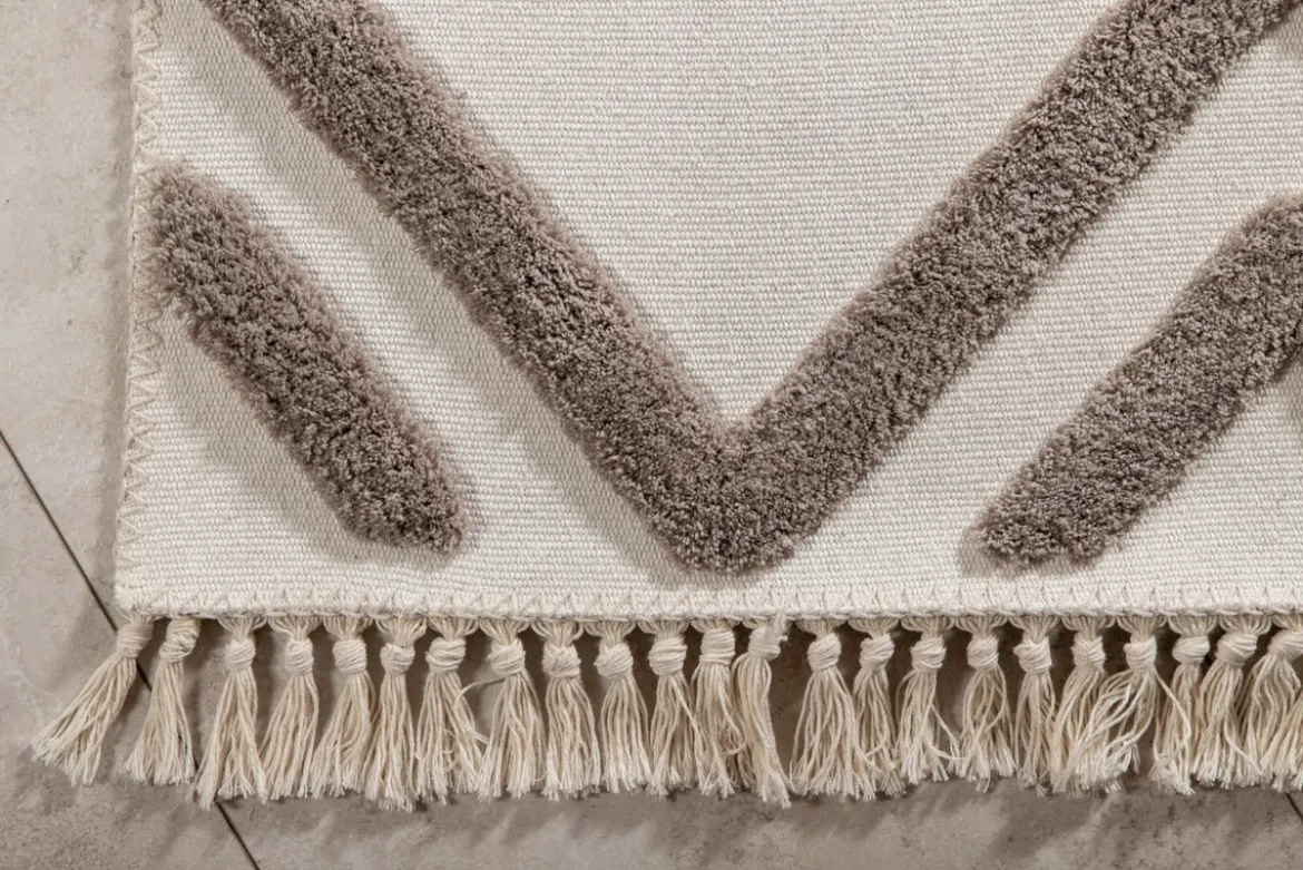 Teppich Neray – mit Fransen aus Polyester