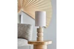 Tischlampe Alvara – echter Travertin in Natur, skulpturales Designobjekt